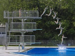 Tour de plongeoir 5 m en acier inoxydable R270 pour planche