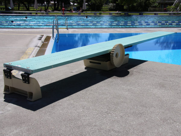 R771160 Ihr Experte für Schwimmsportgeräte und Wasserattraktionen für öffentliche Schwimmbäder