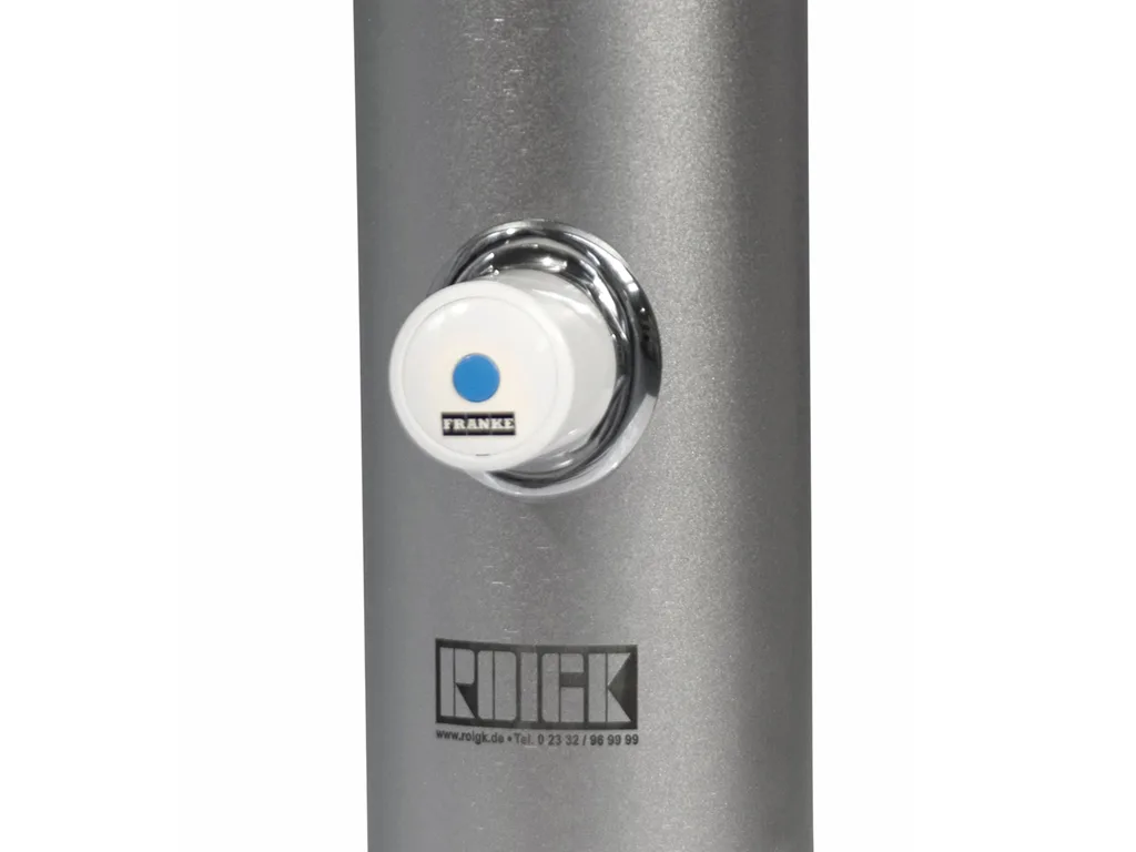 Free-standing shower R43  (with water-saving shower head) - Image 2